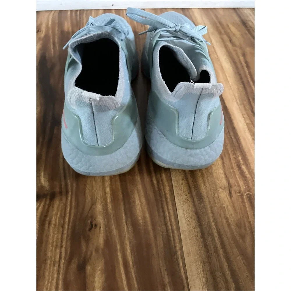 Adidas Men's ULTRABOOST 22 